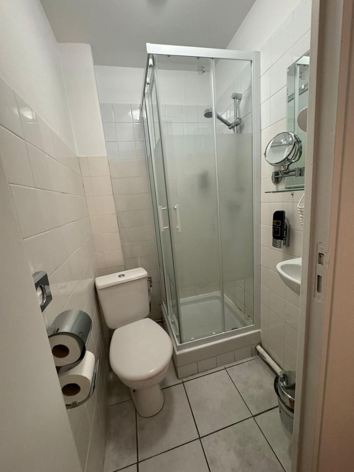 Etoiles De Mantes Hotel Luaran gambar